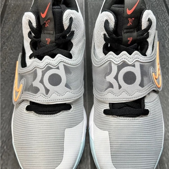 Nike KD Trey 5 X Wolf Grey White Barely Volt Mens Size 11 DD9538 009 - Picture 9 of 12